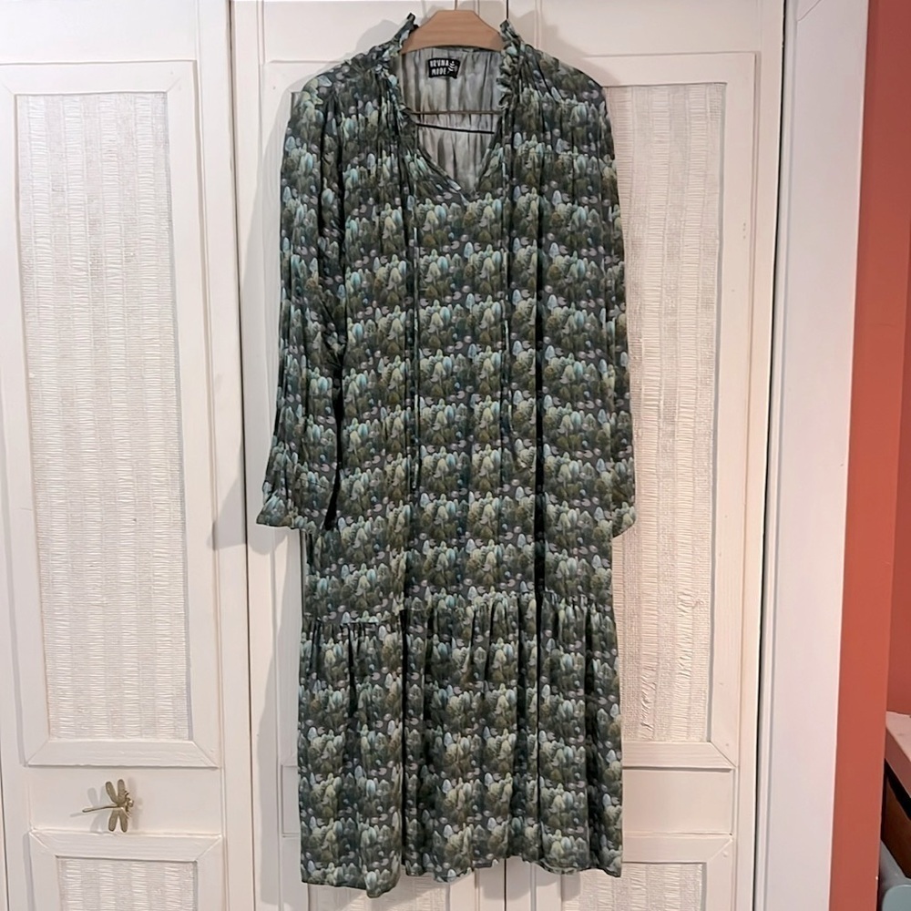 NEW NRVNA MODE  dress in multi size small